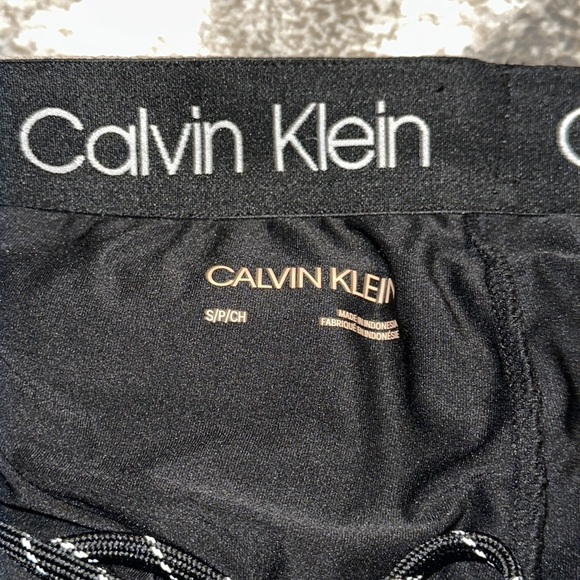 Short Calvin Klein Shorts, beige - Picture 2 of 2